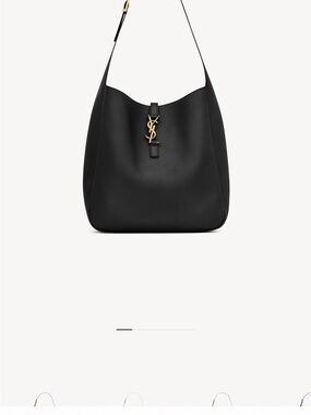 Saint Laurent LE 5 À 7 SUPPLE LARGE IN GRAINED LEATHER
BLACK